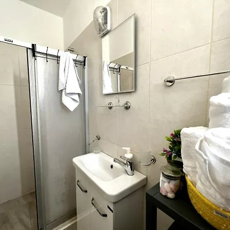 Flat W Balcony 8 Min To Kyrenia Castle In *